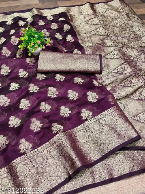 Latest B-green Ethinic Banarasi Jacquard Silk Saree