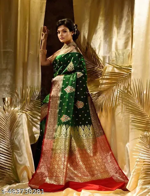 Unique Soft Silk Saree With Wonderful Blouse Piece