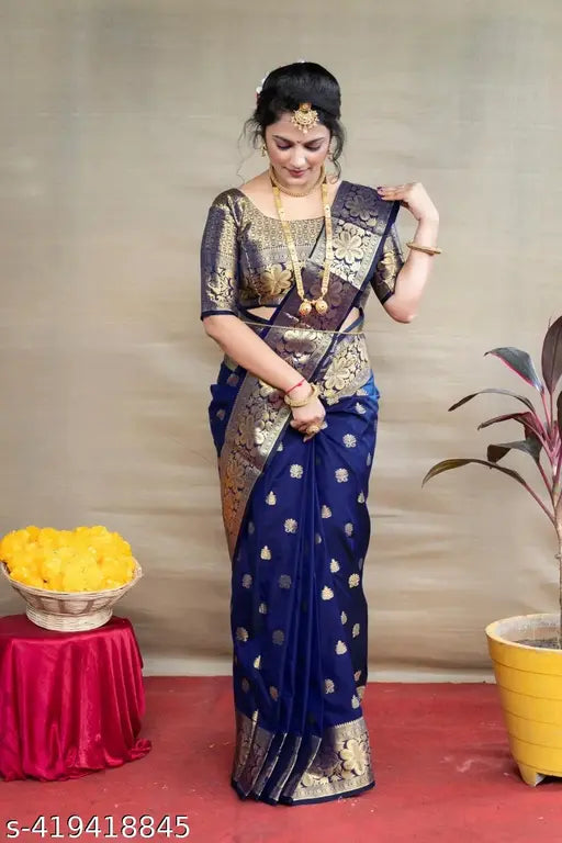 Pretty Blue Silk Saree With Charming Blouse Piece